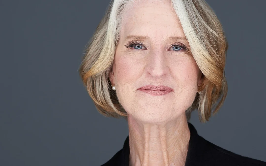 Creating a Lasting Impression: Author Headshot Photographers Near You